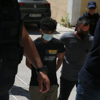 Γυναικοκτονία στο Περιστέρι: Προθεσμία για την Τρίτη πήρε ο δράστης