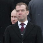 Ο Μεντβέντεφ κάνει λόγο για ενδεχόμενο πυρηνικό πλήγμα στην Ουκρανία