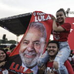 Ο Λούλα προηγείται κατά πολύ του ακροδεξιού Μπολσονάρου στις δημοσκοπήσεις ενόψει των προεδρικών εκλογών στη Βραζιλία