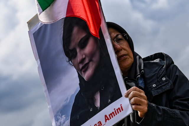 Ιράν: Περισσότεροι από 300 νεκροί διαδηλωτές, σύμφωνα με τους Φρουρούς της Επανάστασης