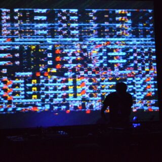 13 live acts ηλεκτρονικής μουσικής στο Electric Nights σήμερα και αύριο