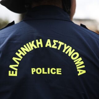 Συνελήφθησαν τέσσερις αστυνομικοί για βασανιστήρια σε βάρος κρατούμενου