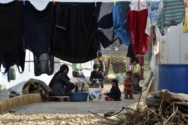 Λίβανος: Η χολέρα πλήττει τους Σύρους πρόσφυγες που μένουν σε καταυλισμούς της χώρας