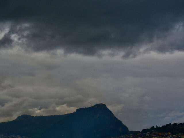 Η κακοκαιρία «σάρωσε» την Θεσπρωτία – Σε ποτάμια μετατράπηκαν δρόμοι της Ηγουμενίτσας