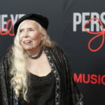 Η Τζόνι Μίτσελ ετοιμάζεται για την πρώτη της συναυλία, μετά από 23 χρόνια