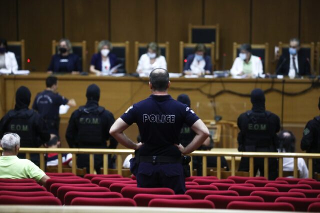 Δίκη Χρυσής Αυγής: Διετάχθη η βίαιη προσαγωγή της συντρόφου του Παύλου Φύσσα