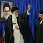 Ιράν: Διαδηλωτές φαίνεται πως έκαψαν το πατρογονικό σπίτι του αγιατολάχ Χομεϊνί