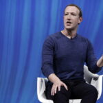 Χιλιάδες απολύσεις σε Facebook και Instagram