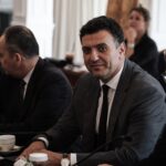 Στο υπουργείο Τουρισμού φέρεται να διορίστηκε η κόρη της Τζένης Μπαλατσινού – Οι αναρτήσεις της και η απάντηση του υπουργείου