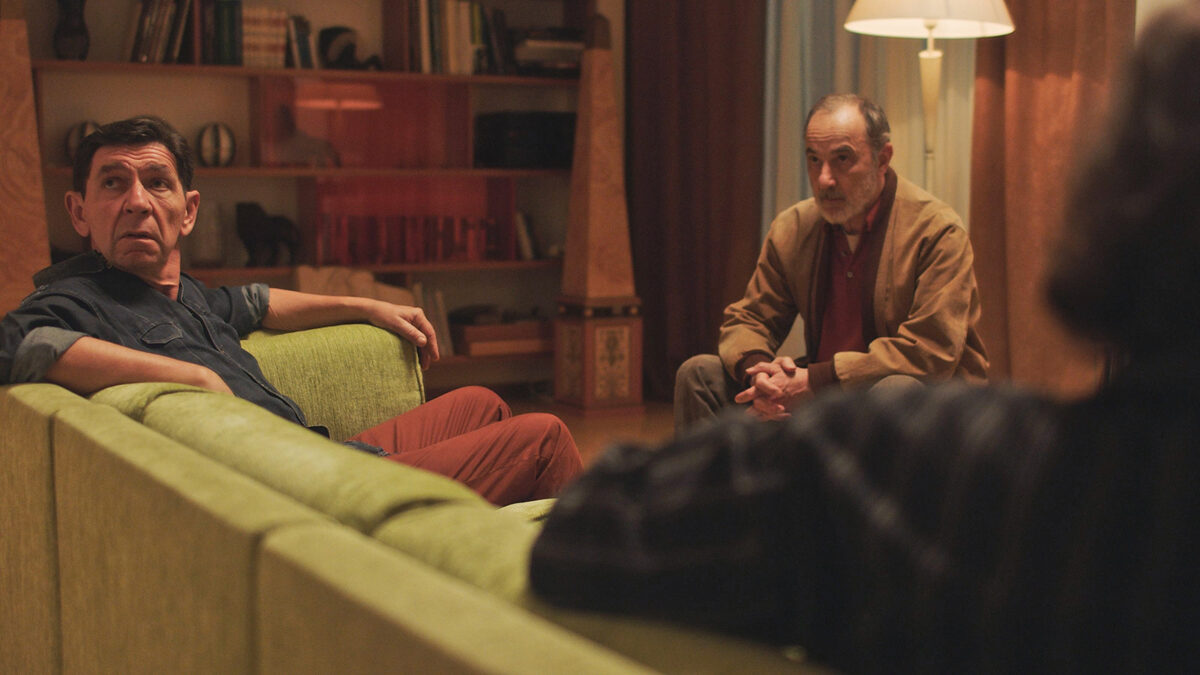 Εκεί που Ζούμε Σκιαδαρέσης--Μάινας