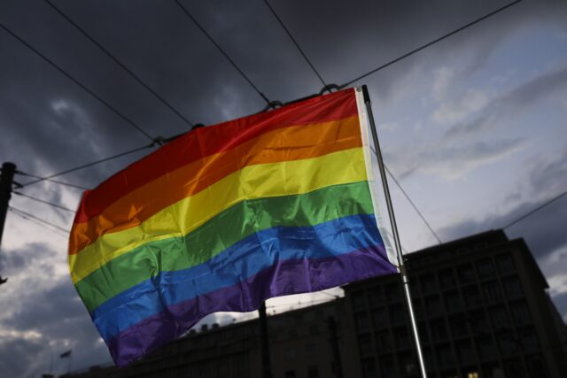 Καταγγελία αστυνομικής αυθαιρεσίας με τρανσφοβικό πρόσημο