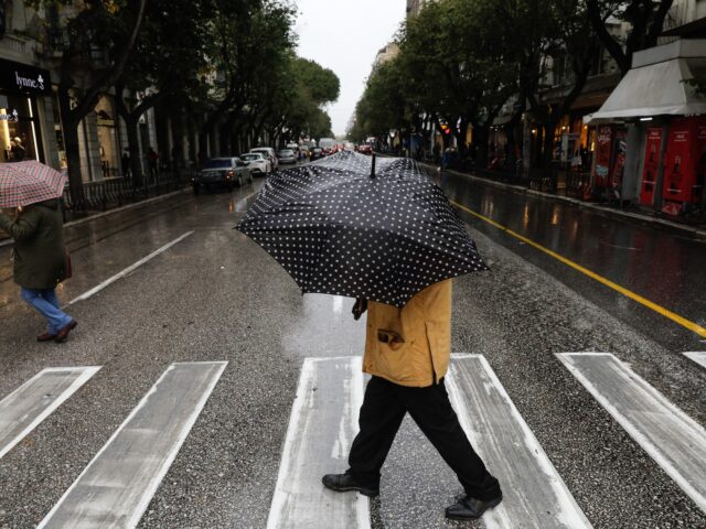 Έκτακτο δελτίο της ΕΜΥ: Χριστούγεννα με ισχυρές βροχές και καταιγίδες