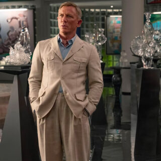 Glass Onion: Το σίκουελ του Στα Μαχαίρια φέρνει τον Ντάνιελ Κρεγκ στην Ελλάδα για μια επίκαιρη κωμωδία μυστηρίου 