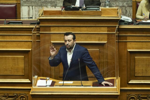 Νίκος Παππάς: Μηνύει τη γραμματέα του Χρήστου Καλογρίτσα