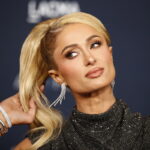 Η Πάρις Χίλτον έγινε μαμά μέσω παρένθετης