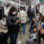 Έξαρση Covid-19 στην Κίνα: Ποιοι παράγοντες προκαλούν ανησυχία