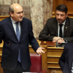 Πρόταση δυσπιστίας: Συνεχίζεται σήμερα η συζήτηση στη Βουλή [LIVE]