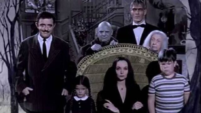 Λίζα Λόρινγκ: Πέθανε η ηθοποιός που υποδύθηκε πρώτη την Wednesday Addams [ΒΙΝΤΕΟ]