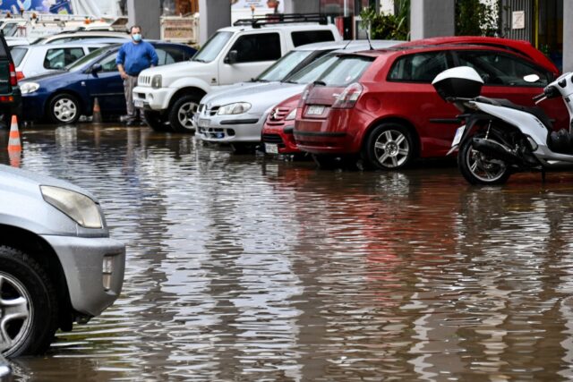 Έκτακτο δελτίο από την ΕΜΥ: Έρχονται ισχυρές βροχές και καταιγίδες από τη Δευτέρα – Πότε θα βρέξει στη Θεσσαλία