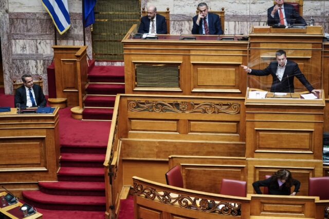 Βουλή: «Έτοιμη» η κυβέρνηση για πρόταση μομφής – Ονόματα αναμένεται να πει ο Τσίπρας
