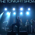 Οι Idles γιορτάζουν την υποψηφιότητά τους για Grammy στο Tonight Show Starring Jimmy Fallon