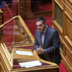 Τσίπρας: «Ο καημός του Μητσοτάκη είναι να πάρει τις ψήφους των ακροδεξιών και όχι να αποκλείσει τους ναζί»