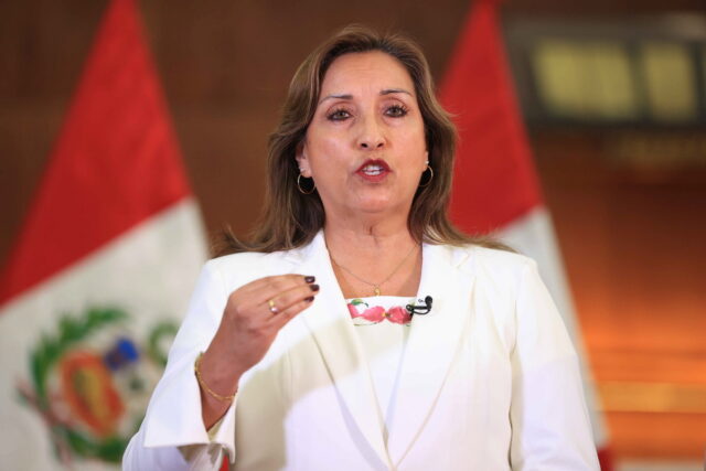 Το κοινοβούλιο του Περού ανακηρύσσει persona non grata τον πρόεδρο του Μεξικού