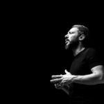 «Δούλοι της ασχήμιας, νομίζετε πως ορίζετε τις ζωές μας» – Η ανάρτηση του Αλκίνοου Ιωαννίδη για τον αγώνα των καλλιτεχνών