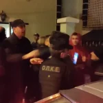 Καστοριά: Βίαιη έξωση ιδιοκτήτη ξενοδοχείου μέσα στη νύχτα [ΒΙΝΤΕΟ]
