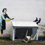 Ο Banksy επιβεβαιώνει ότι η τοιχογραφία που τονίζει τη βία κατά των γυναικών είναι έργο του