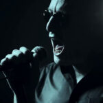 Λευκή Συμφωνία: Το συγκρότημα κυκλοφορεί ένα νέο τραγούδι με τίτλο «Μη Ζήσεις Μάταια»