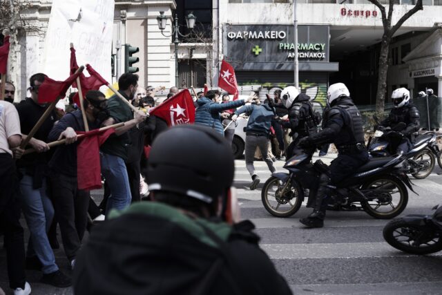 Θεοδωρικάκος: Εντολή για έρευνα για τη βίαιη καταστολή της συγκέντρωσης της Κυριακής