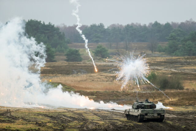 Η Πολωνία παρέδωσε 10 ακόμη άρματα μάχης Leopard 2 στην Ουκρανία