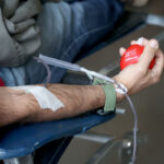 Τέμπη: Συγκινητική η προσέλευση ανθρώπων για αιμοδοσία