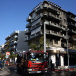 Φωτιά σε γνωστό εστιατόριο στη Νέα Σμύρνη – Ενας τραυματίας