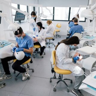 Σπουδές οδοντιατρικής στην Κύπρο: Προηγμένη τεχνολογία, υπερσύγχρονα εργαστήρια, διεθνής αναγνώριση