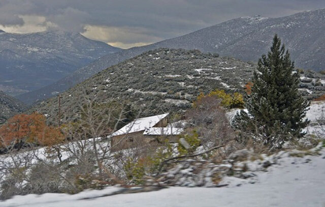 Χιόνια στα ορεινά σε Τρίκαλα, Θεσσαλονίκη και Χαλκιδική