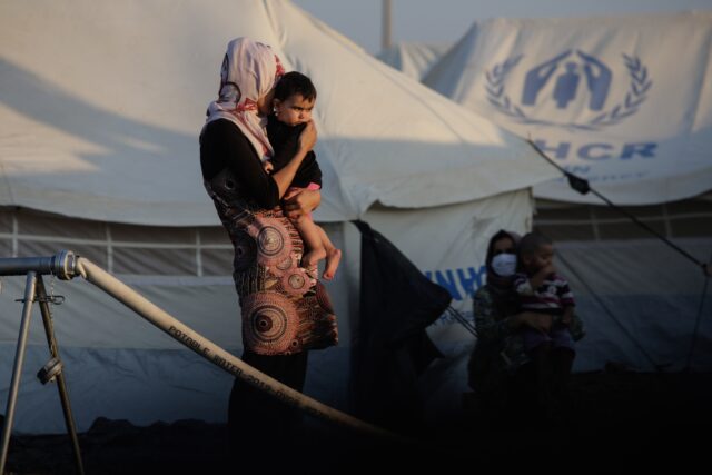 Μεσσηνιακός κόλπος: Εντοπίστηκαν ακόμη 33 πρόσφυγες και μετανάστες – Ανάμεσά τους ετοιμόγεννη γυναίκα