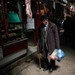 «Πρεμιέρα» για το «Καλάθι του Πάσχα» – Θα περιλαμβάνει αμνοερίφια, τσουρέκι και σοκολατένια αυγά