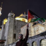 Το Ισραήλ βομβαρδίζει τον νότιο Λίβανο αφότου έγινε στόχος ρουκετών