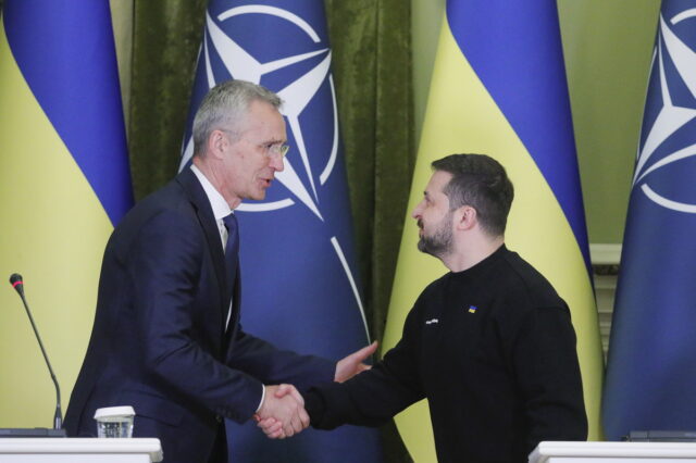 Στόλτενμπεργκ: «Το μέλλον της Ουκρανίας βρίσκεται εντός της ευρωατλαντικής οικογένειας»