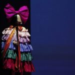 Η Sia αποκάλυψε ότι είναι στο φάσμα του αυτισμού, δύο χρόνια μετά τις αντιδράσεις για την ταινία της «Music»