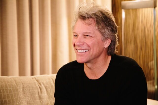 Ο Jon Bon Jovi απέτρεψε γυναίκα να πέσει από γέφυρα στο Νάσβιλ [ΒΙΝΤΕΟ]