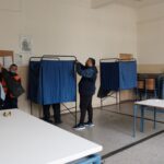 Wall Street Journal: «Ο Μητσοτάκης πηγαίνει στις εκλογές εν μέσω ανησυχιών για το κράτος δικαίου»