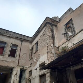 Το τελευταίο αντίο στο Communitism που αναχωρεί -μετά από 6 χρόνια- από την οδό Κεραμεικού 28