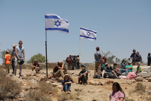 Ισραηλινός έποικος σκότωσε Παλαιστίνιο στη Δυτική Όχθη