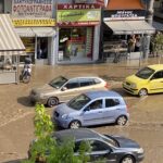 Θεσσαλονίκη: Έσπασε αγωγός της ΕΥΑΘ έξω από τα δικαστήρια