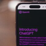 Διαθέσιμο και σε smartphones πλέον το ChatGPT