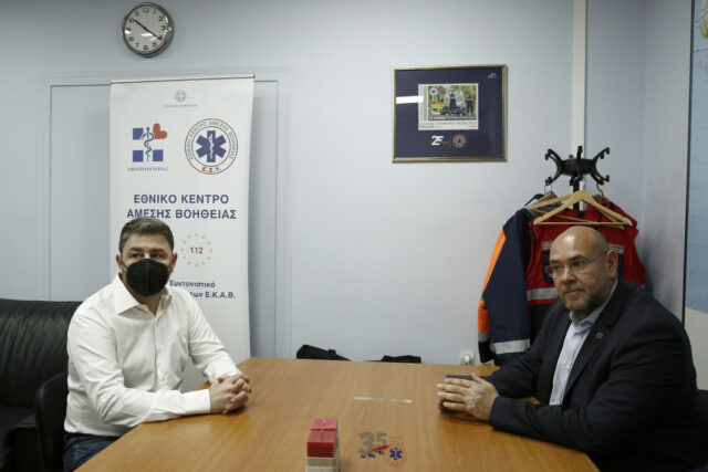 Ν. Ανδρουλάκης: «Τραγικά τα αποτελέσματα από τις ελλείψεις στο ΕΚΑΒ»