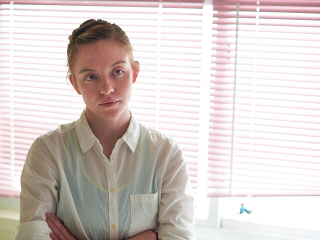 Reality: Η Σίντνεϊ Σουίνι κερδίζει το πρώτο στοίχημα μιας καριέρας μετά το Euphoria